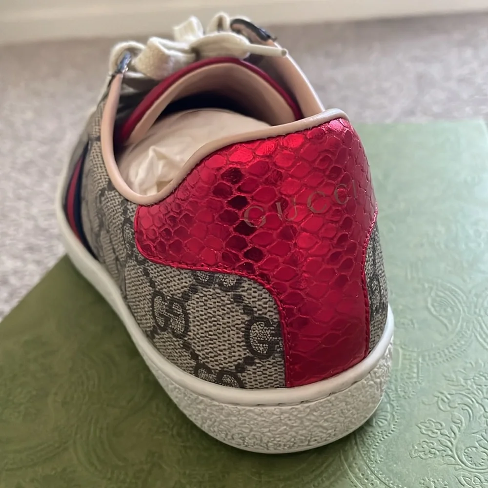 Size 37  Women's - Ace Gucci-GG Supreme Beige/Ebony/Blue/Red - Picture 5 of 9